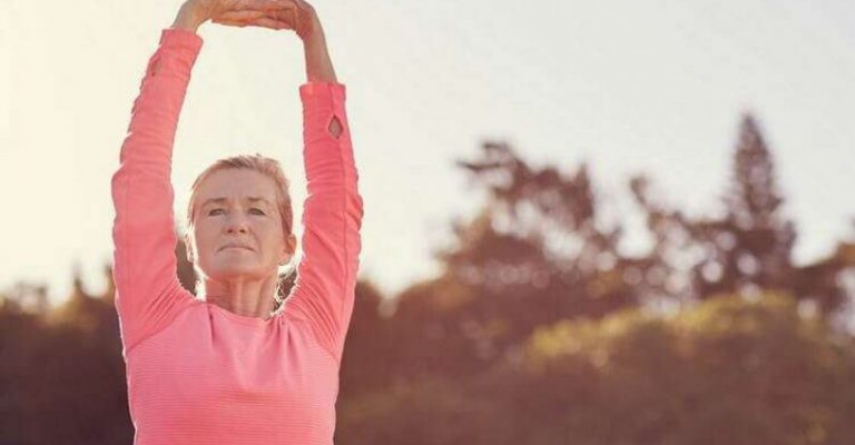 Пять обязательных ежедневных упражнений для женщин после 40 лет