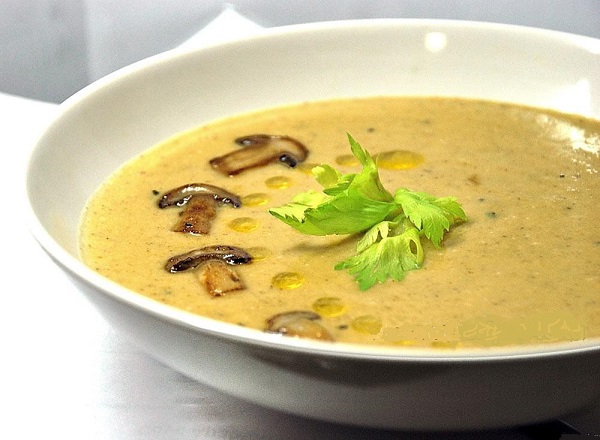 Очень вкусный, диетический суп-пюре с грибами