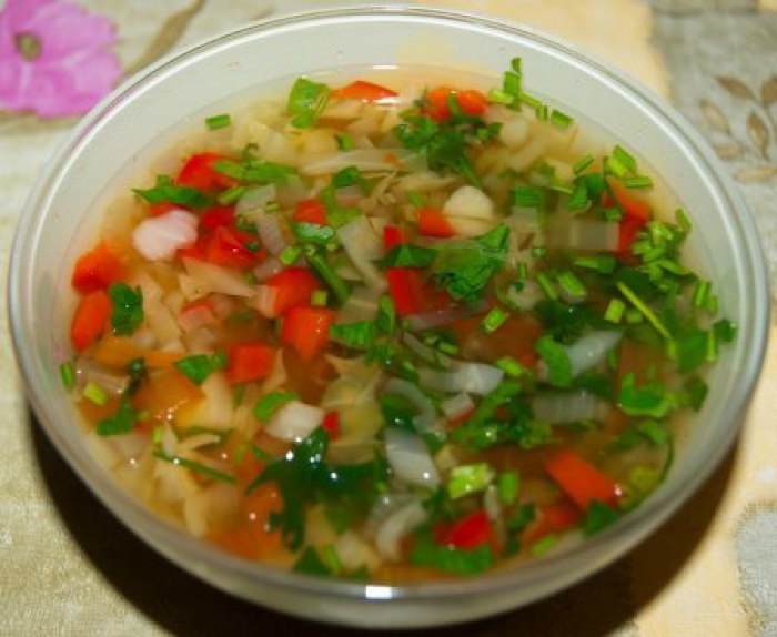 Овощной суп для худеющих: улучшает пищеварение, способствует выводу лишней жидкости и прекрасно насыщает!